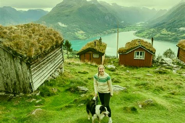 Isabella, 35 — Escort in Kjenn, Norway