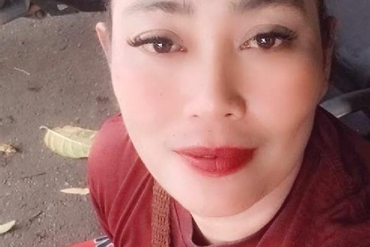 Isabella, 35 — Escort in Manganitu, Indonesia