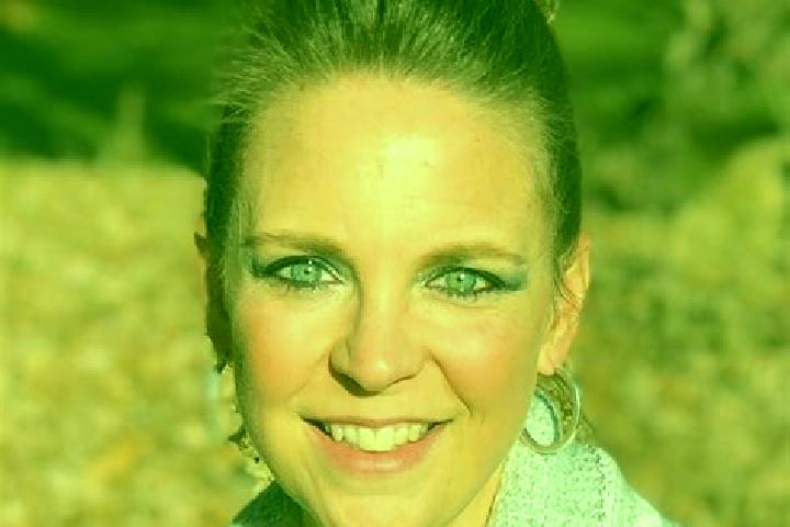 Isabella, 35 — Escort in Schouweiler, Luxembourg