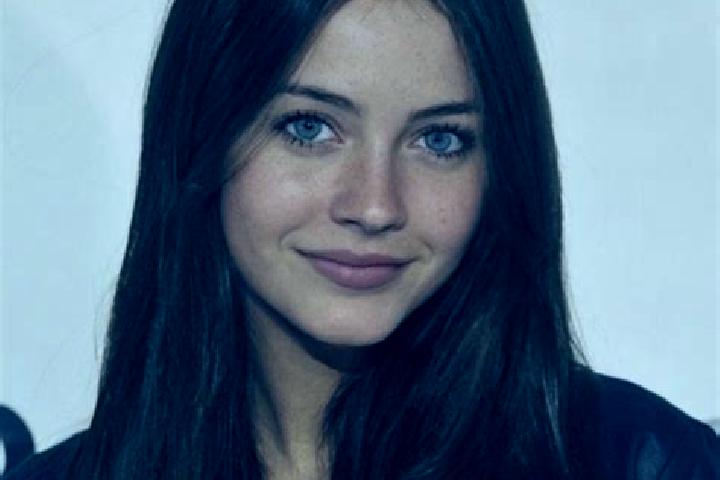 Isabella, 36, a brunette blue-eyed caribbean companion based in Krakauschatten. Offering Tantra, Striptease, Travel Companion, A-Level. Available for incall ...