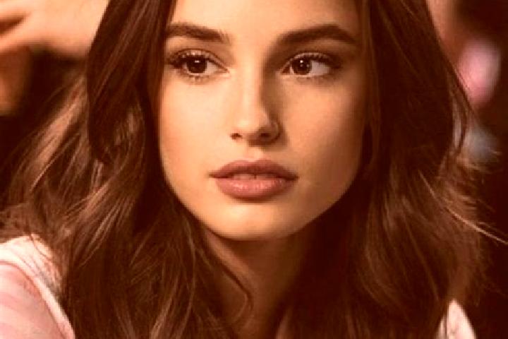Isabella, 36, a brunette brown-eyed asian companion based in Santiago del Campo. Offering Girlfriend Experience, Fetish, Duos, CIM, Domination. Available for...