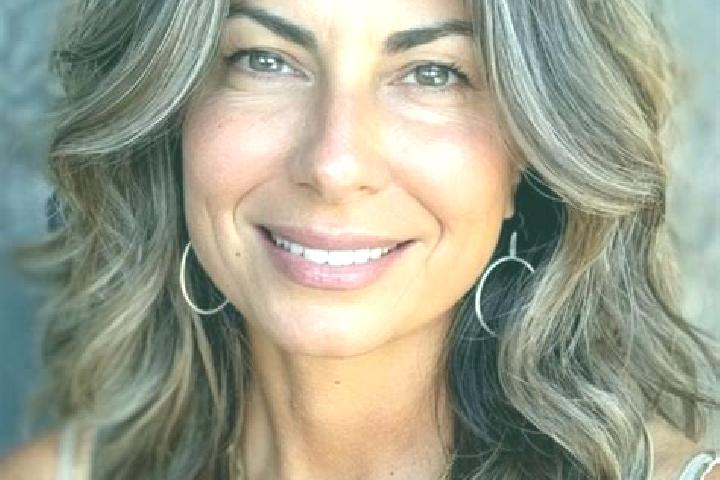 Isabella, 36, a brunette grey-eyed latina companion based in Serre-les-Sapins. Offering Dinner Date, Tantra, Domination. Available for incall and outcall, ov...