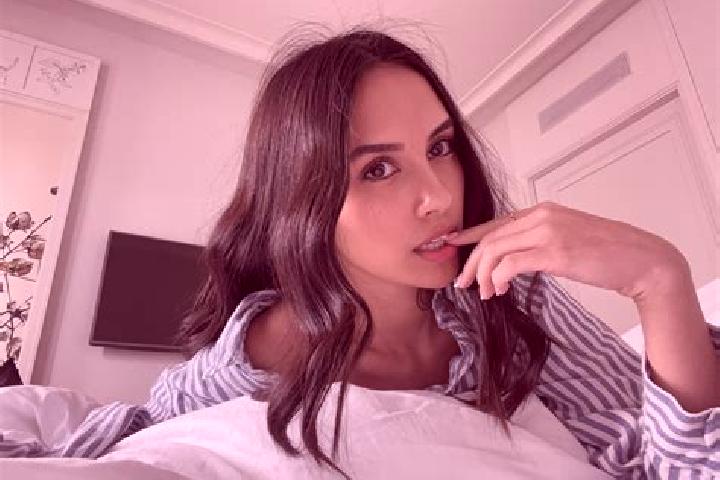 Isabella, 36, a dark blonde dark-eyed caucasian companion based in Palenzuela. Offering Fetish, Travel Companion, Girlfriend Experience, CIM. Available for i...
