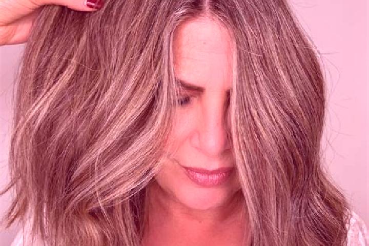 Isabella, 36, a dark blonde grey-eyed ebony companion based in Axioupoli. Offering Girlfriend Experience, Domination, Party Girl, Dinner Date. Available for ...