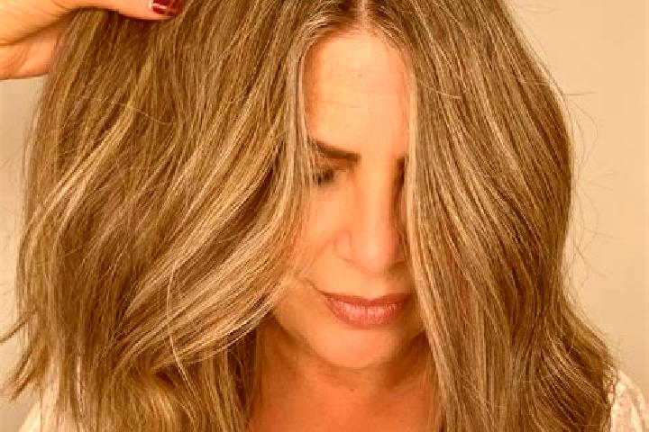 Isabella, 36, a dark blonde grey-eyed mixed companion based in Ozu. Offering Tantra, Overnight. Available for incall and outcall, overnight bookings available.