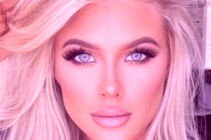 Isabella, 36, a platinum blonde amber-eyed middle eastern companion based in Jatinagara. Offering Fetish, Roleplay, A-Level. Available for incall and outcall...