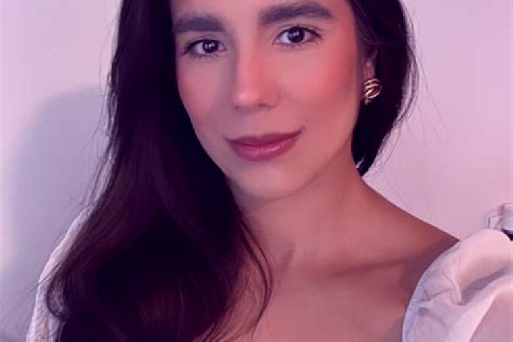 Isabella, 36 — Escort in Lynnwood, United States