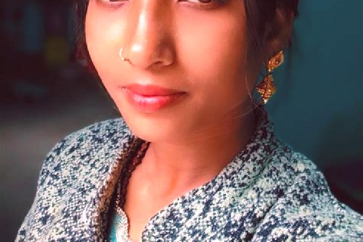 Isabella, 36 — Escort in Majhiaon Kalan, India