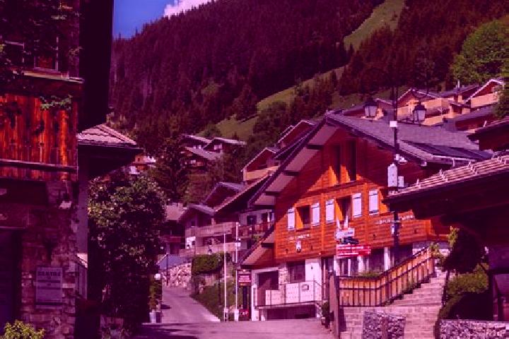 Isabella, 36 — Escort in Pierre-Chatel, France