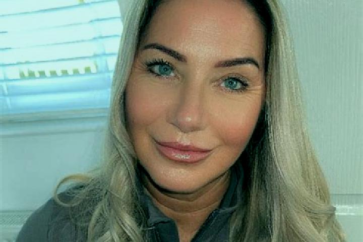 Isabella, 36 — Escort in Templecombe, United Kingdom