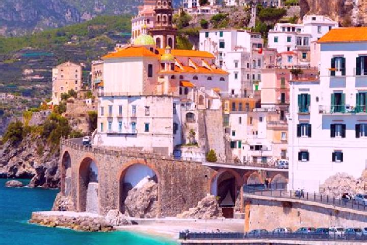 Isabella, 36 — Escort in Tonara, Italy