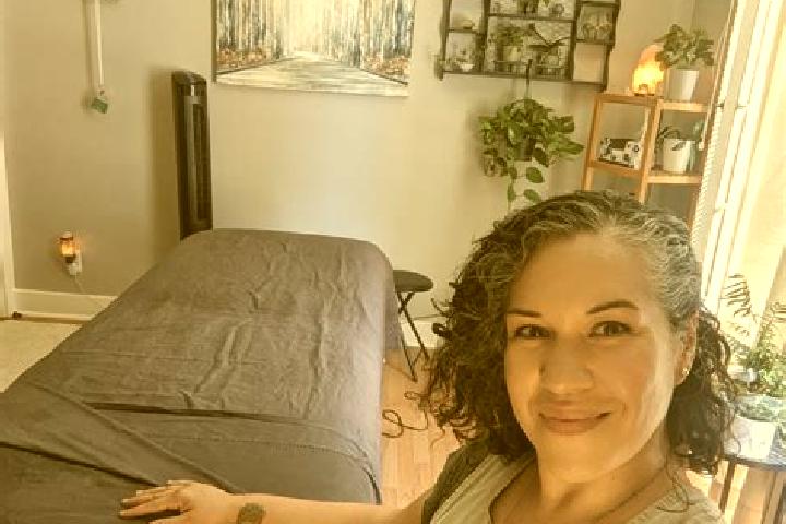 Isabella, 37, a auburn dark-eyed indian companion based in San Francisco de las Tablas. Offering Massage, Tantra. Available for incall and outcall, overnight...