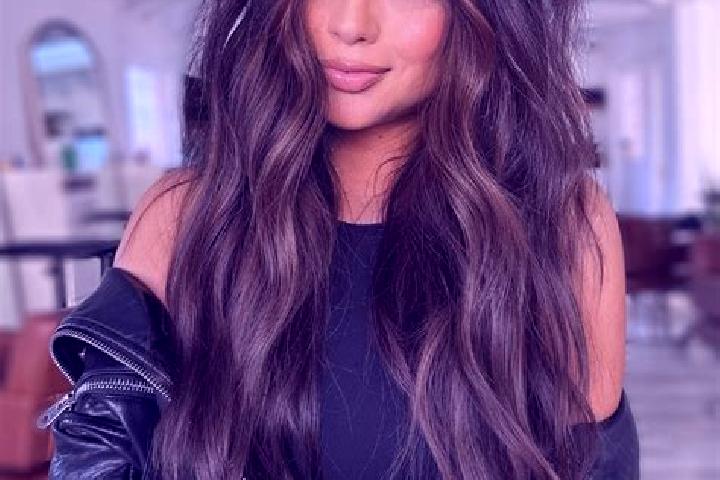 Isabella, 37, a brunette dark-eyed asian companion based in Cahuapan (Anexo Ninos Heroes). Offering Duos, Prostate Massage, Fetish. Available for incall and ...
