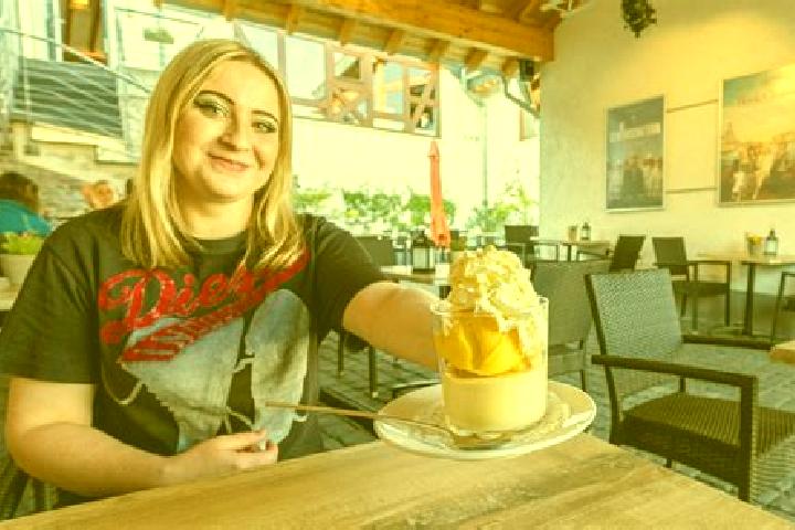 Isabella, 37 — Escort in Adendorf, Germany