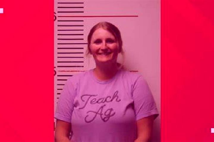 Isabella, 37 — Escort in Asherton, United States