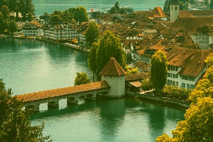 Isabella, 37 — Escort in Lohn, Switzerland