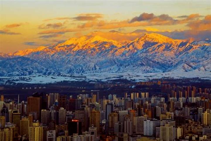 Isabella, 37 — Escort in Xinjiang, China