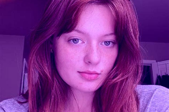 Isabella, 38, a auburn hazel-eyed mediterranean companion based in Burgsinn. Offering OWO, A-Level. Available for incall and outcall, day and evening dates.