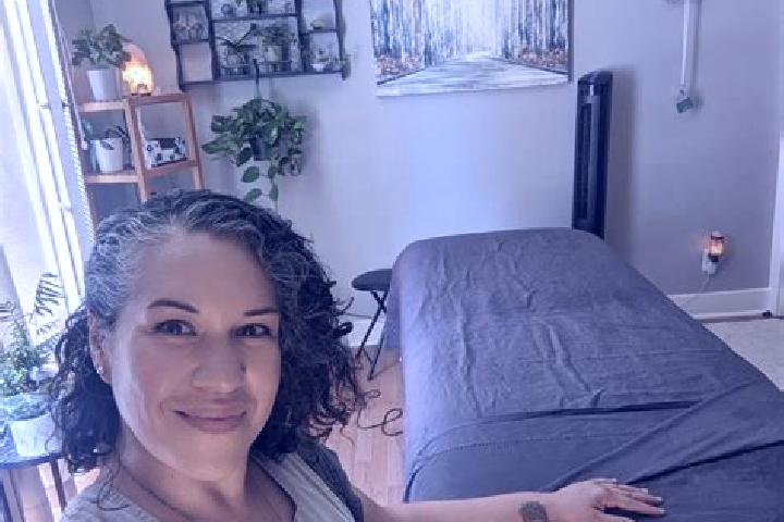 Isabella, 38, a black grey-eyed indian companion based in Langdorp. Offering Dinner Date, Overnight, Erotic Massage, Striptease. Available for incall and out...