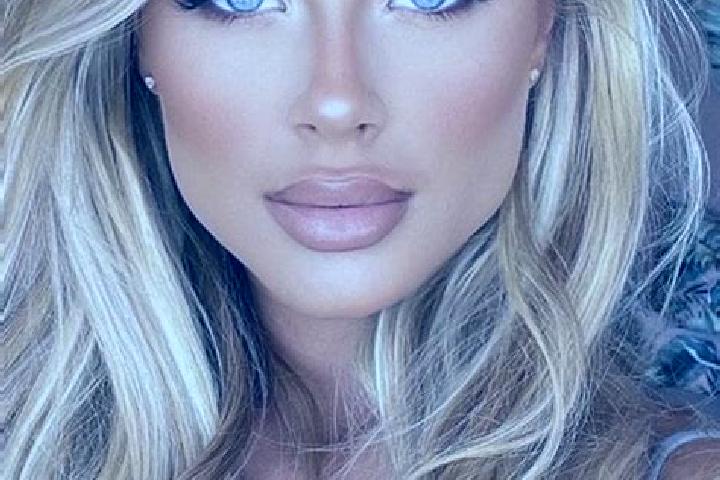 Isabella, 38, a blonde hazel-eyed latina companion based in Zautla. Offering Domination, Deep French Kissing, Massage, BDSM, 69. Available for incall and out...