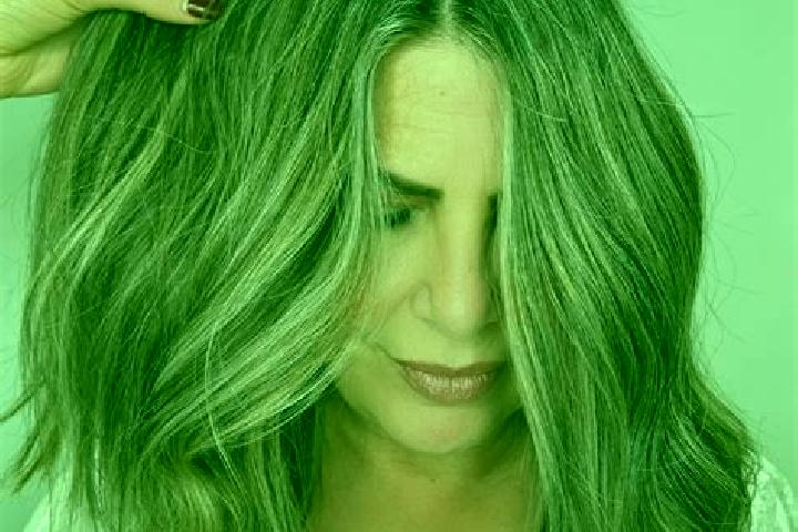 Isabella, 38, a dark blonde grey-eyed middle eastern companion based in Grajdeni. Offering Fetish, Deep French Kissing, Girlfriend Experience, Party Girl. Av...