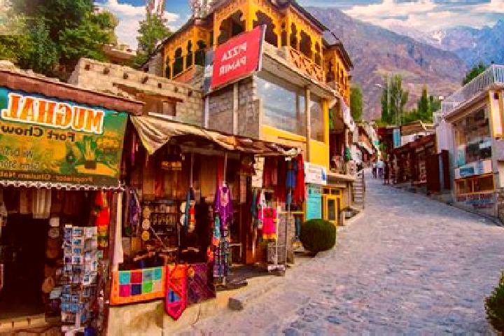 Isabella, 38 — Escort in Karimabad, Pakistan