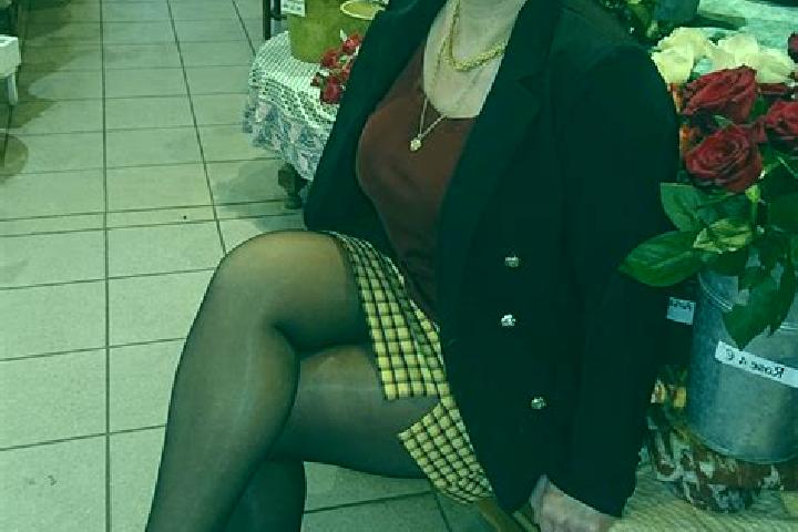 Isabella, 38 — Escort in Massasso-Bas-Yani, Ivory Coast