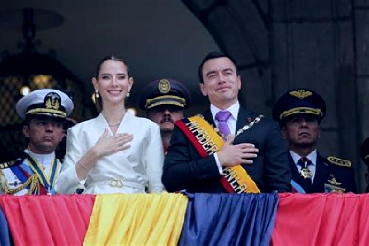 Isabella, 38 — Escort in Noboa, Ecuador