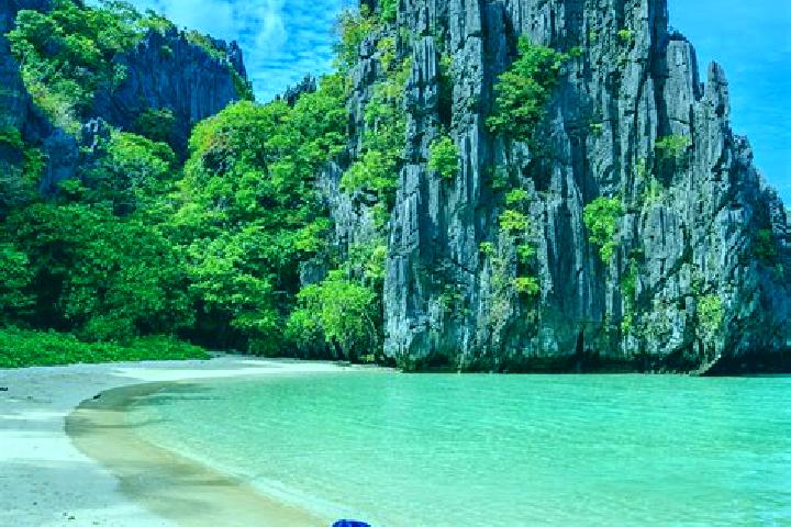 Isabella, 38 — Escort in Oton, Philippines