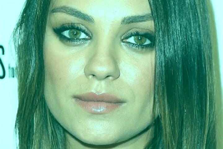 Isabella, 39, a auburn hazel-eyed middle eastern companion based in Endoufielle. Offering Duos, Striptease, Couples. Available for incall and outcall, overni...