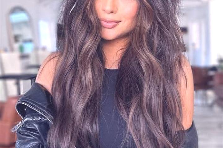 Isabella, 39, a brunette dark-eyed european companion based in Aizawl. Offering Overnight, Prostate Massage, Fetish, Dinner Date, Striptease. Available for i...