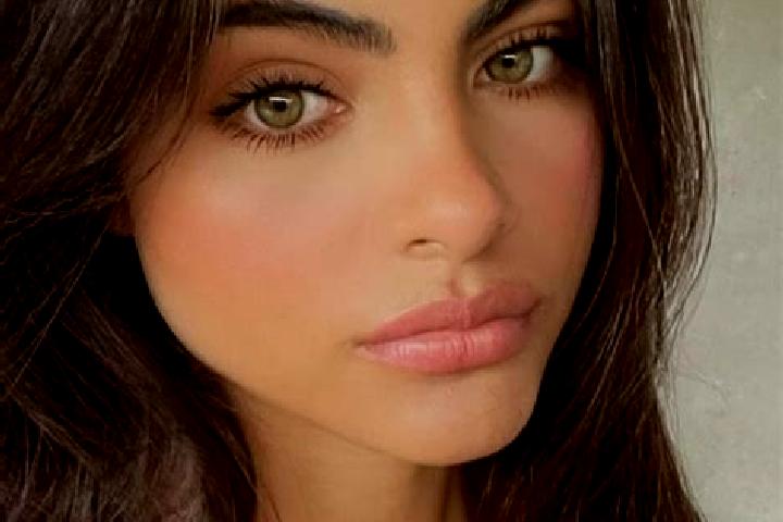 Isabella, 39, a brunette green-eyed european companion based in Sadirac. Offering GFE, Duos, Girlfriend Experience, Travel Companion, OWO. Available for inca...