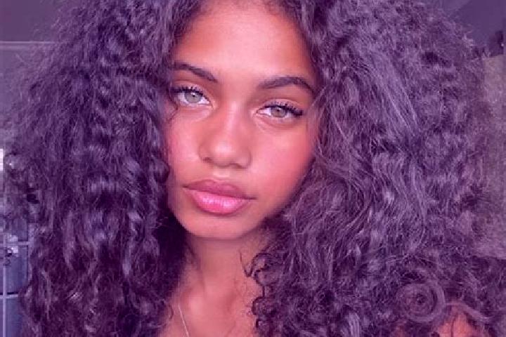 Isabella, 39, a chestnut blue-eyed ebony companion based in Estanzuela. Offering Massage, Overnight, CIM, Fetish. Available for incall and outcall, overnight...