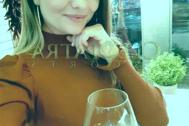 Isabella, 39, a red grey-eyed slavic companion based in Belvedere. Offering Dinner Date, BDSM, OWO, Massage, A-Level. Available for incall and outcall, overn...