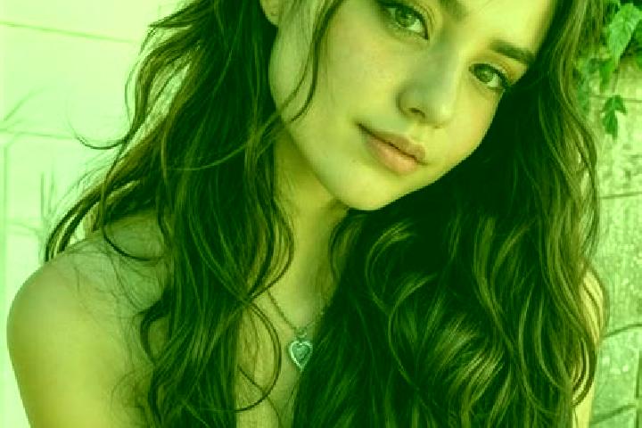 Isabella, 39, a red hazel-eyed asian companion based in Montesilvano. Offering Erotic Massage, OWO, Couples. Available for incall and outcall, day and evenin...