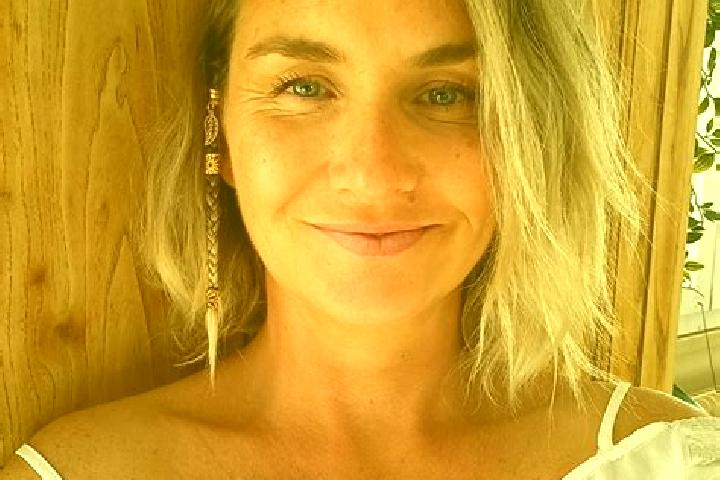 Isabella, 39 — Escort in Oingt, France