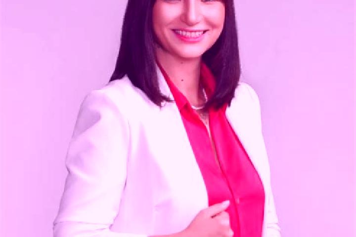 Isabella, 39 — Escort in Vladaia, Romania