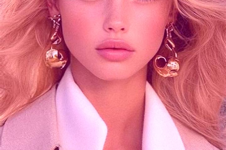 Ivy, 20, a auburn amber-eyed caribbean companion based in Zolakar. Offering Party Girl, Couples, OWO, Deep French Kissing. Available for incall and outcall, ...