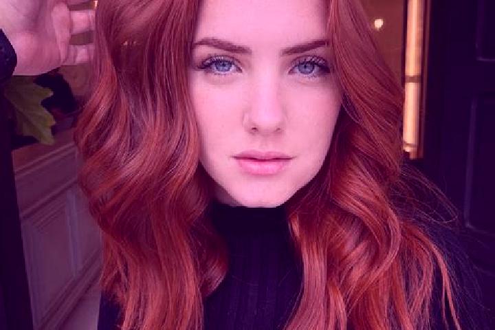 Ivy, 20, a auburn blue-eyed mixed companion based in Elektrougli. Offering GFE, Duos, Tantra, Fetish. Available for incall and outcall, overnight bookings av...