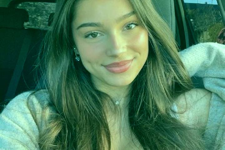 Ivy, 20, a brunette grey-eyed mixed companion based in Ulstrup. Offering A-Level, Couples, Massage, Party Girl. Available for incall and outcall, day and eve...
