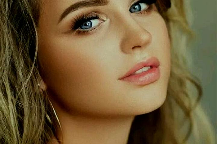 Ivy, 20, a dark blonde blue-eyed caribbean companion based in Sant Agata sui Due Golfi. Offering Overnight, Massage, A-Level, Prostate Massage, Striptease. A...