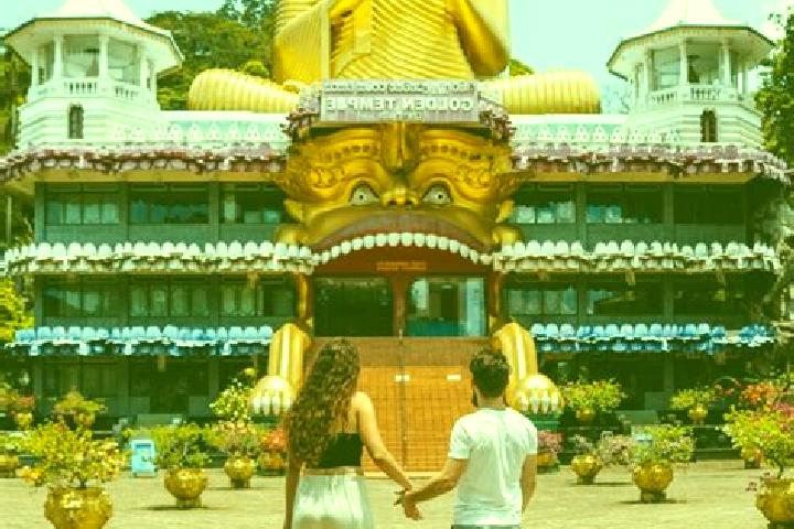 Ivy, 20 — Escort in Dambulla, Sri Lanka