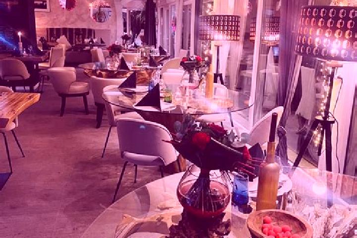 Ivy, 20 — Escort in Ottange, France