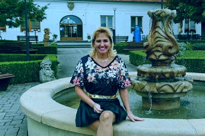 Ivy, 20 — Escort in Slatinice, Czech Republic