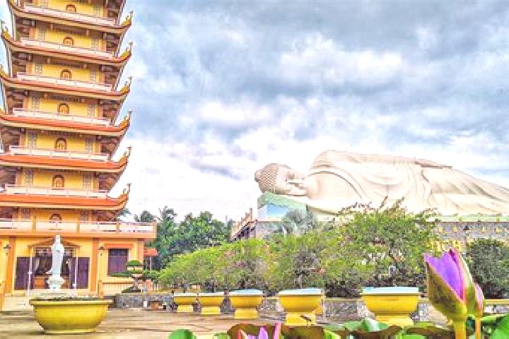 Ivy, 20 — Escort in Vinh An, Vietnam