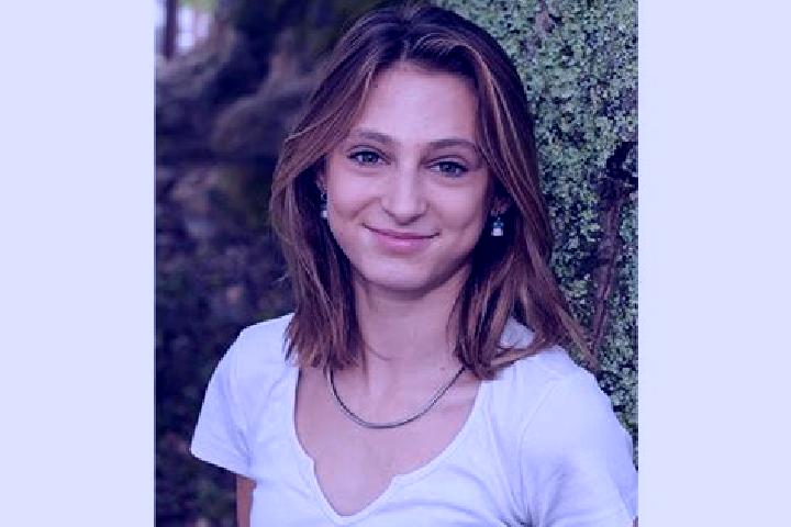 Ivy, 20 — Escort in Watsonville, United States