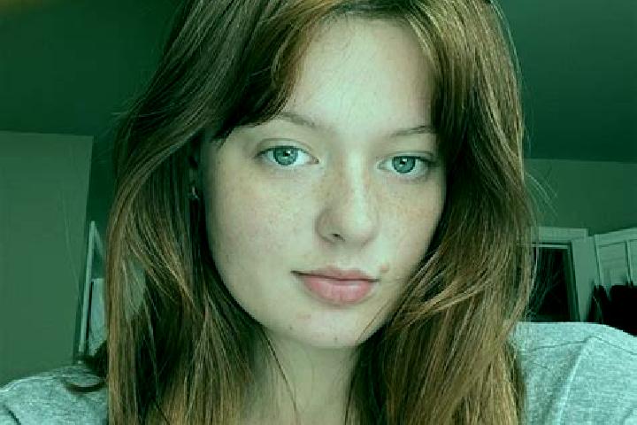Ivy, 21, a auburn dark-eyed asian companion based in Saint-Samson-sur-Rance. Offering Roleplay, OWO, Party Girl, Travel Companion. Available for incall and o...