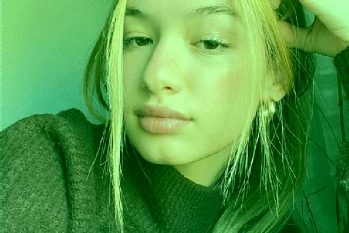 Ivy, 21, a blonde brown-eyed ebony companion based in Kolonia Town. Offering CIM, Dinner Date, OWO, Fetish, Girlfriend Experience. Available for incall and o...