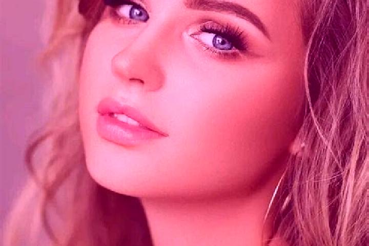 Ivy, 21, a dark blonde blue-eyed mediterranean companion based in Chalchuapa. Offering Roleplay, Dinner Date, Fetish. Available for incall and outcall, overn...