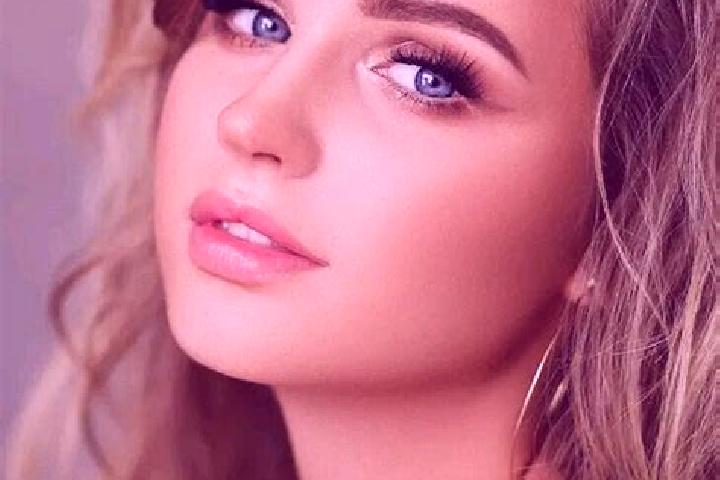 Ivy, 21, a dark blonde blue-eyed slavic companion based in Wentorf. Offering A-Level, GFE, Roleplay. Available for incall and outcall, day and evening dates.